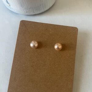 Beautiful original certified pearl earrings